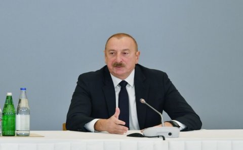 Prezident: Azərbaycanın ərazi bütövlüyünün imza ilə təsdiqlənməsini gözləyirik
