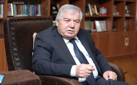 Sabir Rüstəmxanlı: Süni ada yaradılacağına təbii adalar abadlaşdırılsın, orada yaşayış salınsın