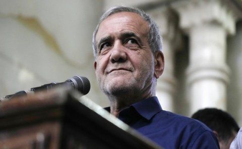 Britaniya mediası: İranın yeni prezidenti İsrailin Azərbaycandakı bazalarını vurmağı təklif edib