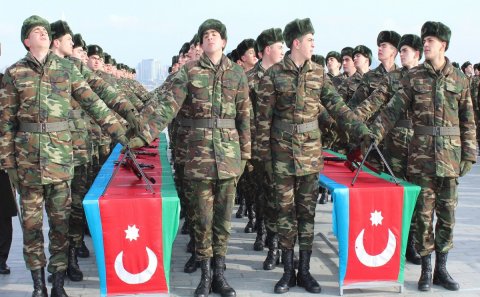 Hərbi xidmətlə bağlı yeniliklər: “Çağırış yaşı 30 yox, 28-ə endirilməlidir”