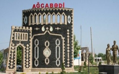 Atası evinə qonaq gəlmişdi, partlayışda iki uşağını itirdi...