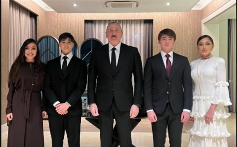 Prezident və ailəsi “Antalya Diplomatiya Forumu”nda - FOTO