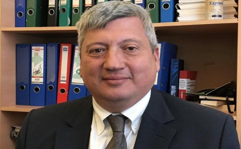 BAKI DİPLOMATİK QOVŞAĞA ÇEVRİLİR – Qələbə paradı ərəfəsində regionda nə baş verir?