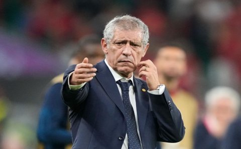 Azərbaycan futbol millisinin baş məşqçisi istefaya göndərildi