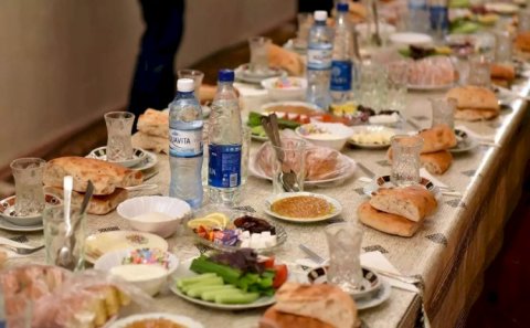Yas yerində israfçılıq qadağan ediləcək? – Yeni qanun gündəmdə