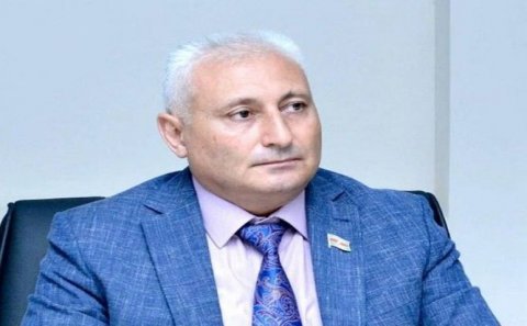 Mənə elə gəlir ki, Bakıda nəqliyyat və yol problemi yoxdur - DEPUTAT
