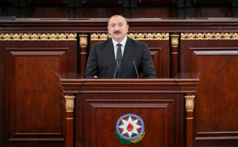 AMEA-nın 80 illik yubiley yığıncağı keçirilib, Prezident İlham Əliyev tədbirdə çıxış edib