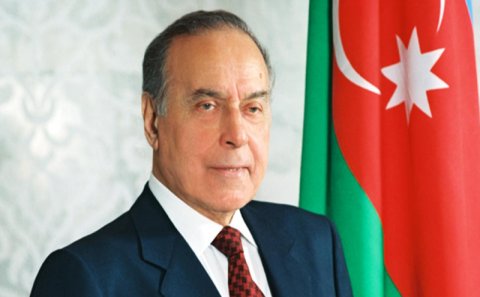 Ümummilli Lider Heydər Əliyevin vəfatından 22 il ötür