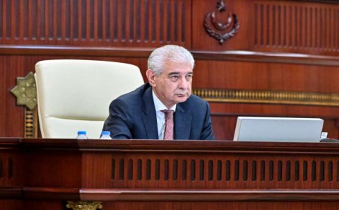 Avropa Parlamenti Azərbaycanın daxili işinə qarışır - Əli Əhmədov