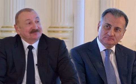28 il sonra həmin sualı Prezidentə verdi - Video