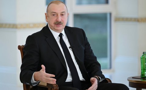 “Onu bir aydan sonra vəzifəsindən çıxartmışam”