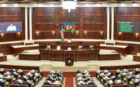 Deputatların sayı azaldılsın! - TƏKLİF