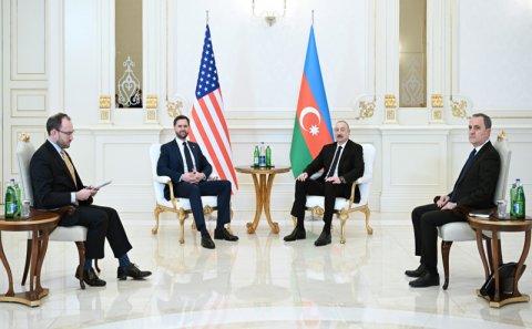 İlham Əliyevin ABŞ-ın vitse-prezidenti ilə məhdud tərkibdə görüşü oldu (YENİLƏNİB)