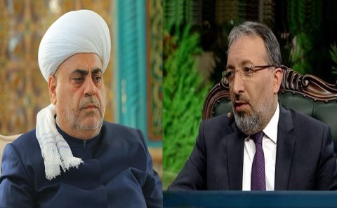 Şeyxülislam Allahşükür Paşazadə Türkiyə Cümhuriyyətinin Diyanət İşləri Başkanna başsağlığı verib