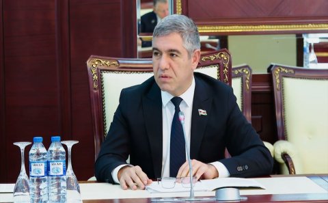 Deputat qanun dəyişikliyinə etiraz etdi